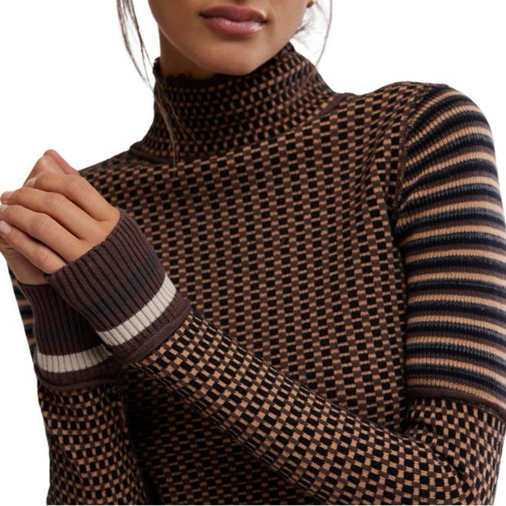 NWOT Free People Gamer Cuff Black Combo (M)